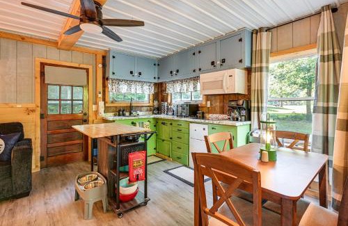 Gladwin Casa | Lake Access and Kayaks Gladwin Cottage Near Golfing