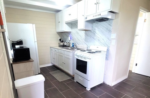 Leesburg Cabaña | Lake Access Home Close to the Villages and Orlando with Boat Launch in Community