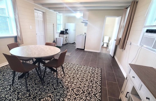Leesburg Cabaña | Lake Access Home Close to the Villages and Orlando with Boat Launch in Community