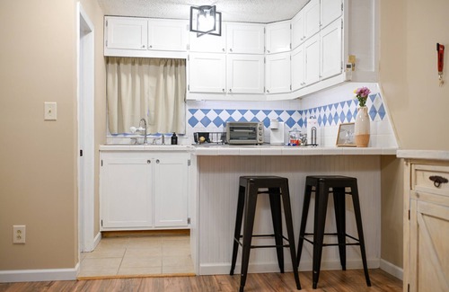 Groveoak Cabina | Lake Access / Private Boat Launch Cabin with Game Room!