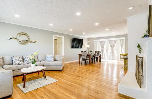 Duluth Casa | Lake and Dock Access Peaceful Retreat in Duluth