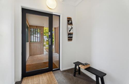 Queenstown Casa | Lake and Mountain Views - Central Queenstown