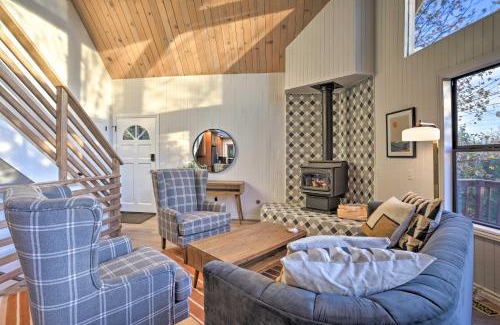 Lake Arrowhead Casa | Lake Arrowhead A-Frame Cabin with Deck and Balcony!