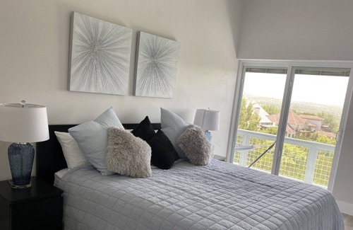 Renaissance Park Casa | Lake Austin Gem
