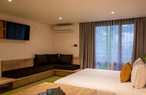 Kandy Hotel | Lake Avenue
