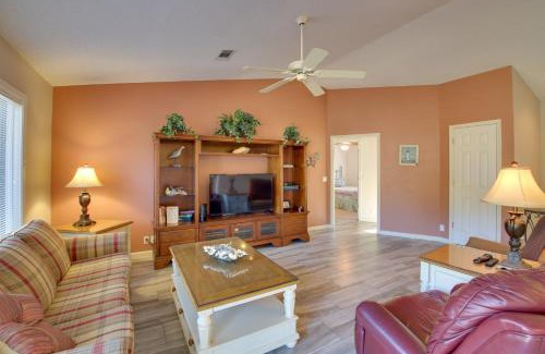 Hot Springs Village Casa | Lake Balboa Access Home with Dock and Yard