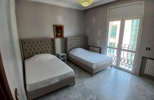 Les Berges Du Lac II Apartamento | Lake Bay Apartment in Lac 2