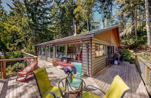 Grapeview Casa | Lake Benson Rendezvous