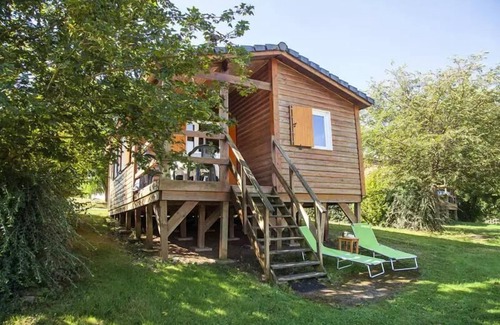 Naucelle Chalet De Esquí | Lake Bonnefon campsite *** - Chalet PREMIUM with lake view 34 m2 (2 bedrooms) 5 people