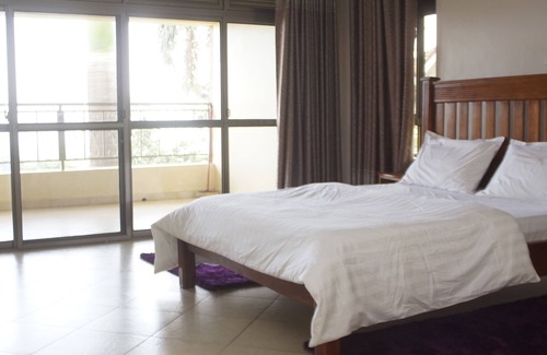 Kireka Hotel | Lake Breeze House