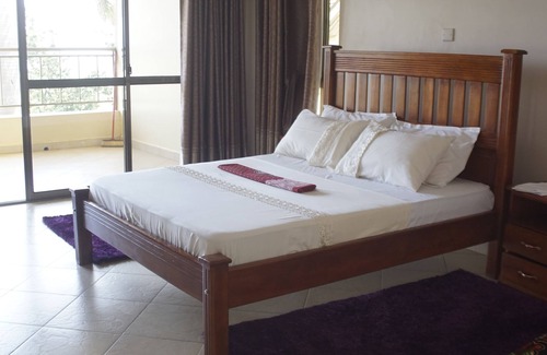 Kireka Hotel | Lake Breeze House