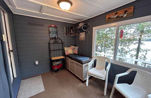 St Germain Cabina | Lake Breeze Loons Landing Resort Cabin 4