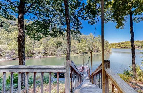 Bella Vista Casa | Lake Brittany Adventures