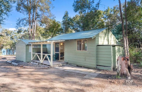 Hoffman Chalet De Esquí | Lake Brockman Tourist Park - Park Home or Cottage