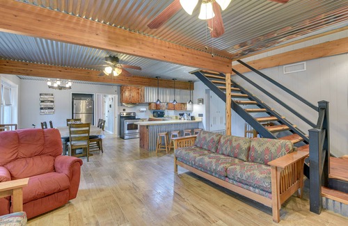 Brownwood Casa | Lake Brownwood Home w/ Private Boat Dock!