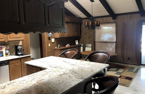 Brownwood Casa | Lake Brownwood Waterfront Home