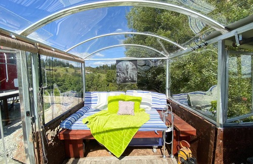 Moana Casa | Lake Brunner Romantic Getaway