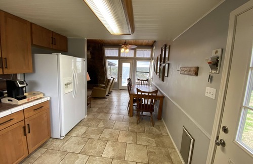 Burnet Casa | Lake Buchanan family bungalow at Spider Mountain; private, high bluff lake view