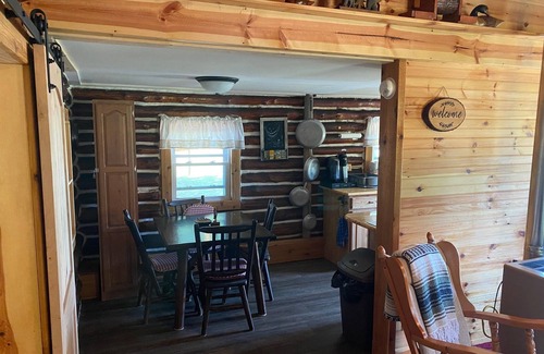 Baldwin Cabina | Lake cabin, indoor Pickleball court, access to ATV trails near Baldwin,MI ,