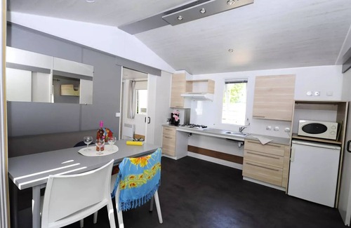 Marciac Casa | Lake Camping *** - Mobile home PMR Comfort + 30m2 (2 bedrooms) + covered terrace 4 people