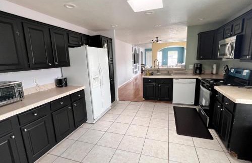 Page Casa | Lake Canyon Getaway!