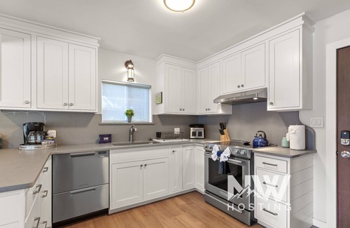 Coeur d'Alene Casa | Lake CDA: Soak, Paddle, Dock & Unwind