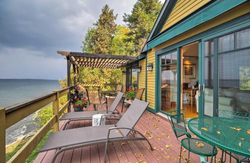 North Hero Casa | Lake Champlain Cottage with Private Deck and Fire Pit!