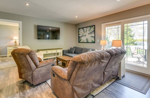 North Hero Casa | Lake Champlain Getaway w/ Deck + Fire Pit!