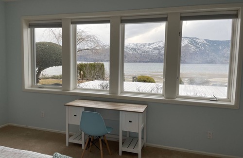 Manson Casa | Lake Chelan Estate with Private Beach and Tennis Court. Resort-like paradise!