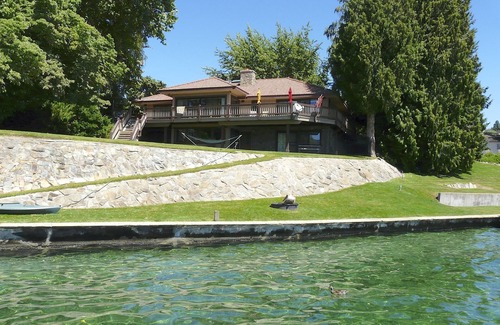 Manson Casa | Lake Chelan Family Home en el agua