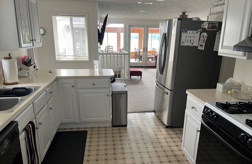 Lawrence Casa | Lake Cora, 197 acres, 58foot deep lake. 3 bedroom home that sleeps 13