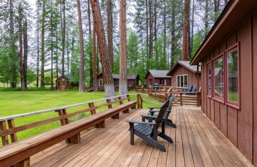 Camp Sherman Complejo | Lake Creek Lodge