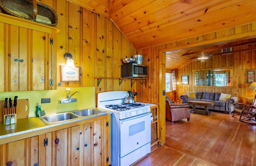 Camp Sherman Cabina | Lake Creek Lodge