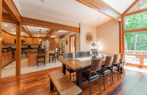 Mountainside Casa | Lake Days & Game Nights w/ Hot Tub & Dock Slip