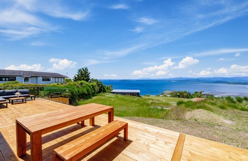 Omori Casa | Lake Days - Omori Holiday Home