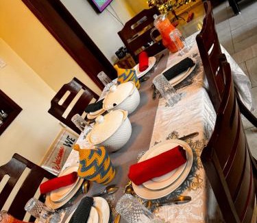 Rubirizi Casa | Lake District Homestay