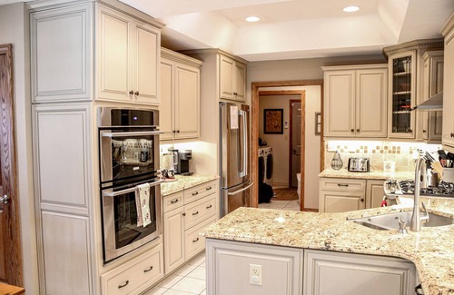 Treasure Lake Casa | Lake Dreams, A Luxury 5-Bedroom Lakefront Home with Hot Tub