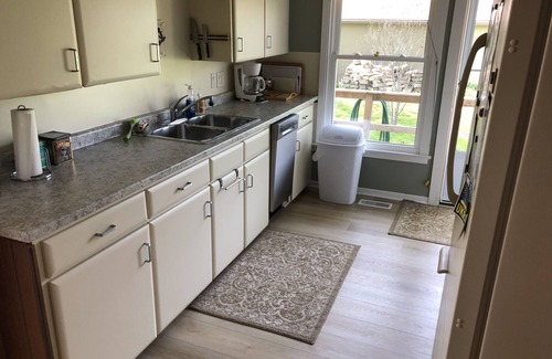 Wheatley Casa | Lake Erie Paradise! Perfect waterfront getaway with deck and large sandy beach.