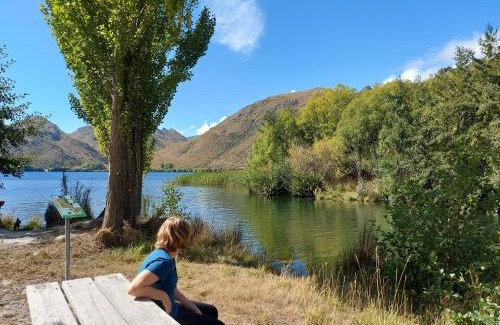 Otematata Apartamento | LAKE ESCAPE - Brand new warm and quiet two bedroom Apartment
