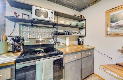 Abbeville Cabina | Lake Eufaula Access: Cozy Wood Cabin w/Yard!