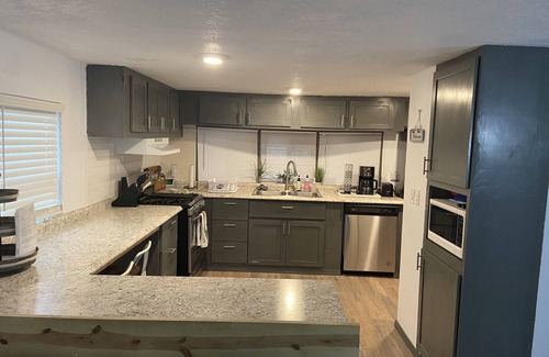Canadian Casa | Lake Eufaula, OK - Neighborhood Boat ramp, Dog Friendly, Low Cleaning Fee