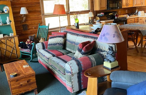 Owls Head Cabina | Lake Front Adirondack Indian Lake Cabin