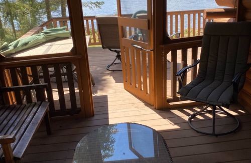 Owls Head Cabina | Lake Front Adirondack Indian Lake Cabin