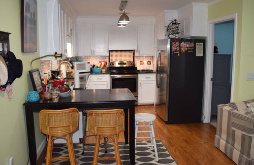 Chapin Casa | Lake Front Apartment en Lake Murray con una excelente cala tranquila!