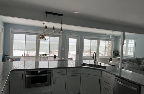 Burtchville Casa | Lake Front Beach House On Lake Huron - Private Beach