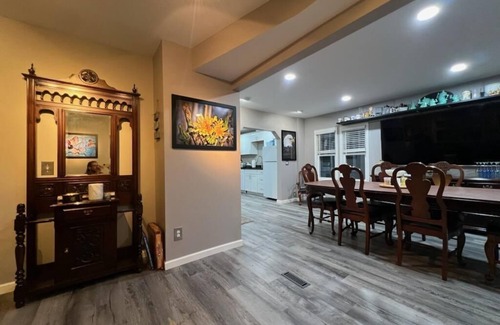 Anchorville Casa | Lake Front completely updated 3 bedroom 2 bath house