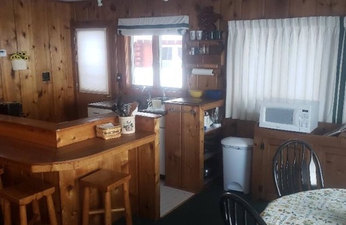 Pellston Cabaña | Lake Front Cottage en Douglas Lake, cerca de Petoskey y MacKinaw