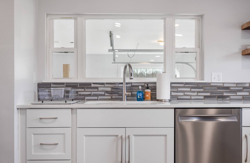 Bradley Cabaña | Lake Front Cottage