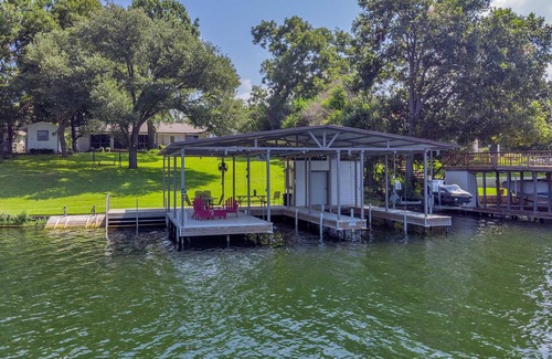 Marble Falls Casa | Lake Front Family Retreat-Colorado Arm of LBJ!