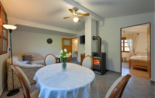 Andrasevec Casa | Lake Front Home In Andrasevec With Wifi